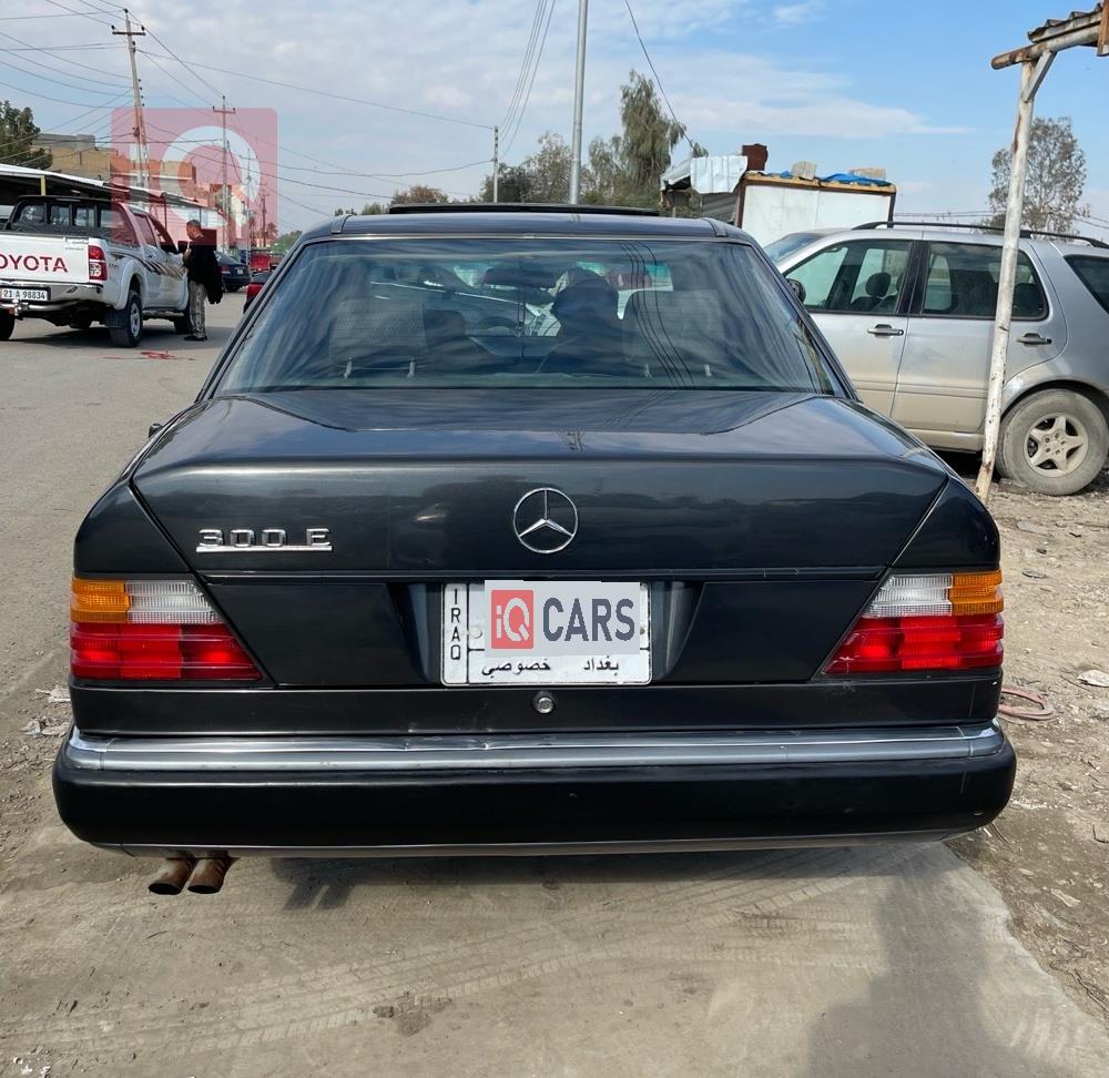 مرسيدس بنز E-Class